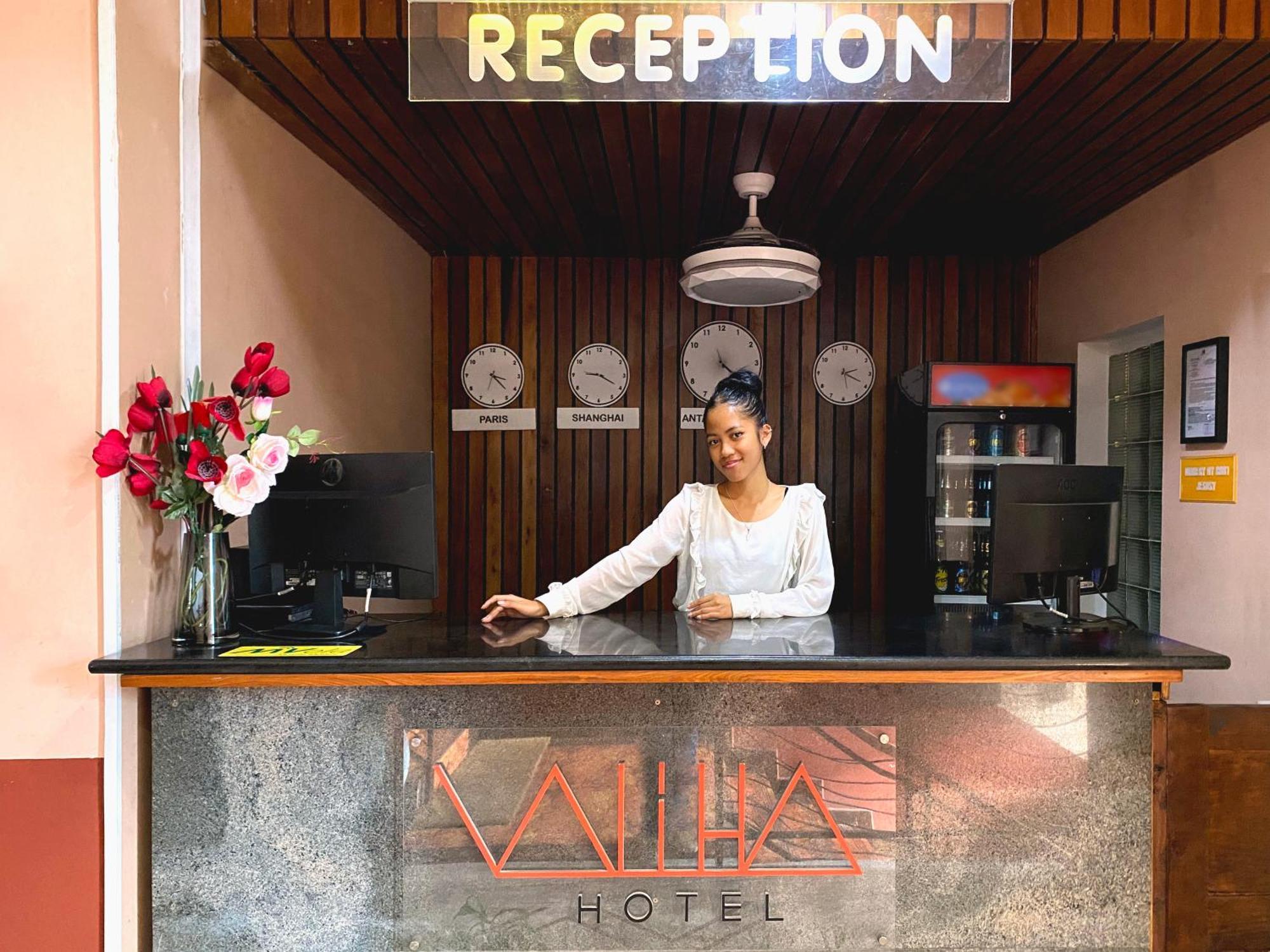 Valiha Hotel Антананариву Екстериор снимка